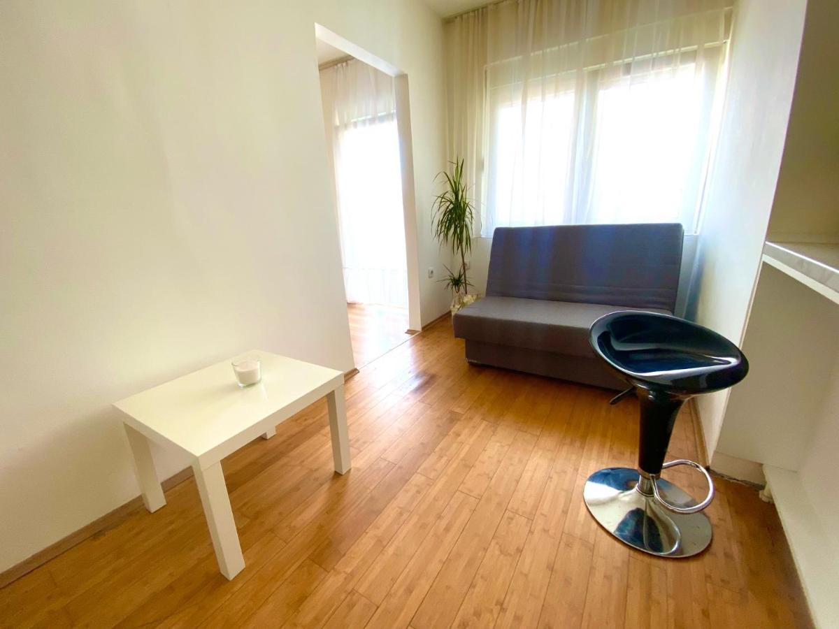 Town Place Mili Beograd Ngoại thất bức ảnh